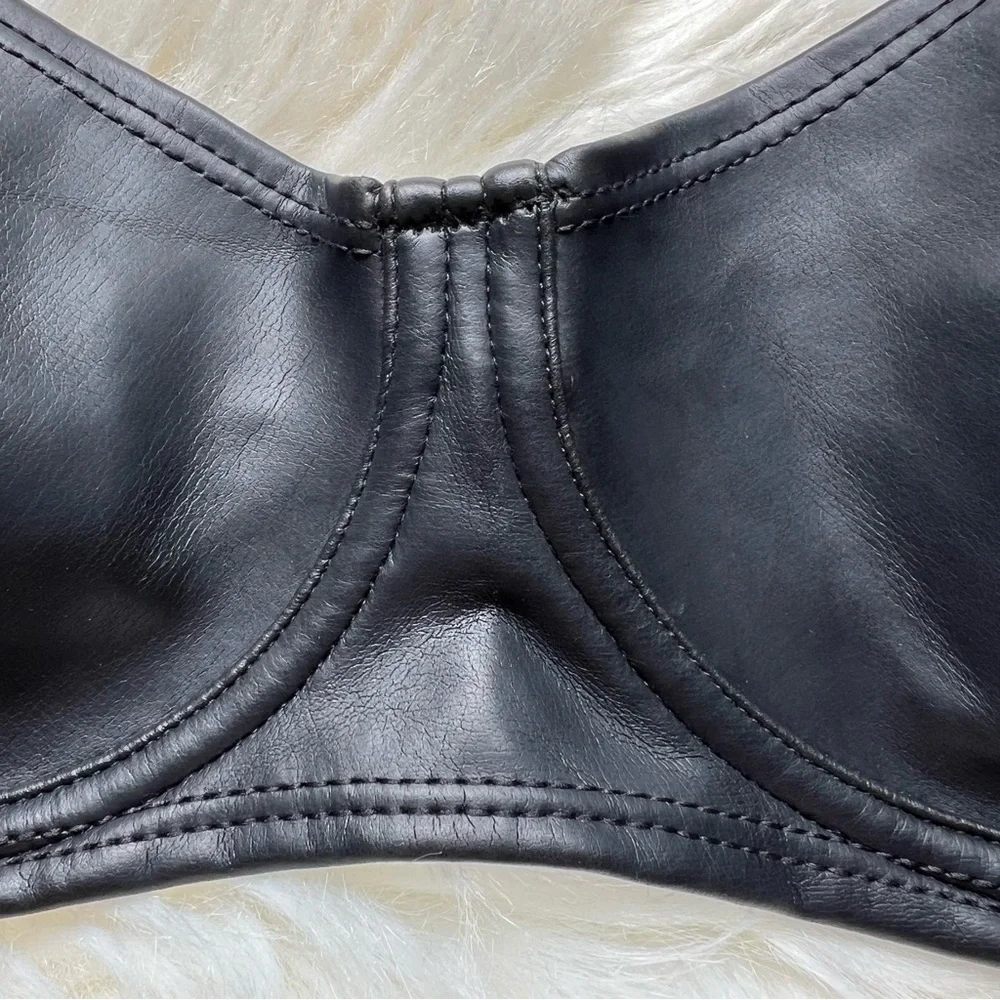 Frederick’s of Hollywood Faux Leather Black Bra Sz 38 D Goth Witch Y2K USA Made - Picture 5 of 14